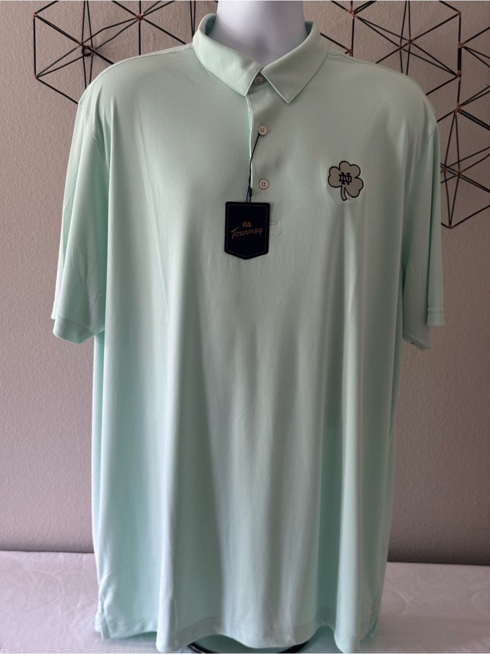 NOTRE DAME FIGHTING IRISH Tourney Performance Golf Polo - Mint Green 

Men’s 2XL